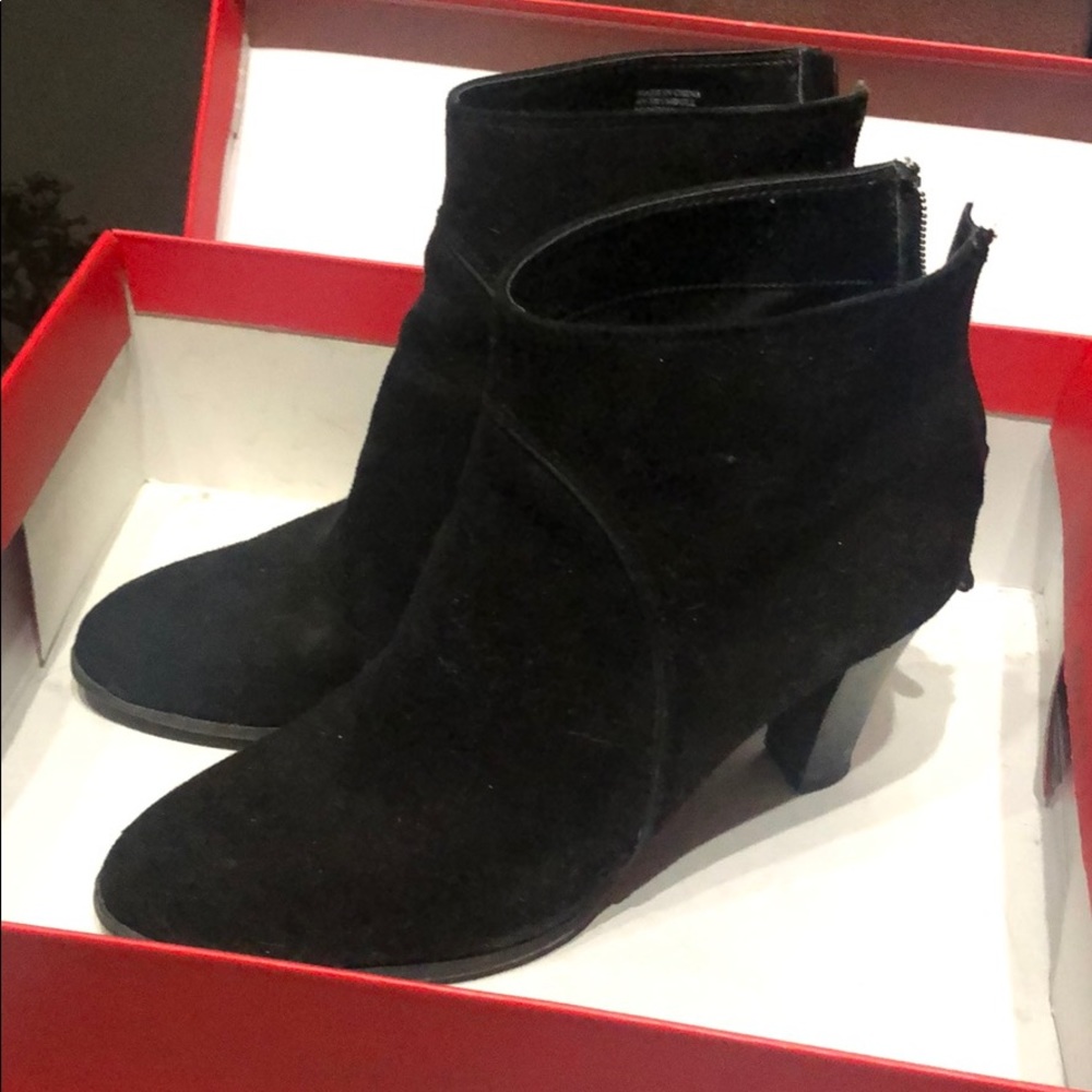 Adrienne vittadini boots